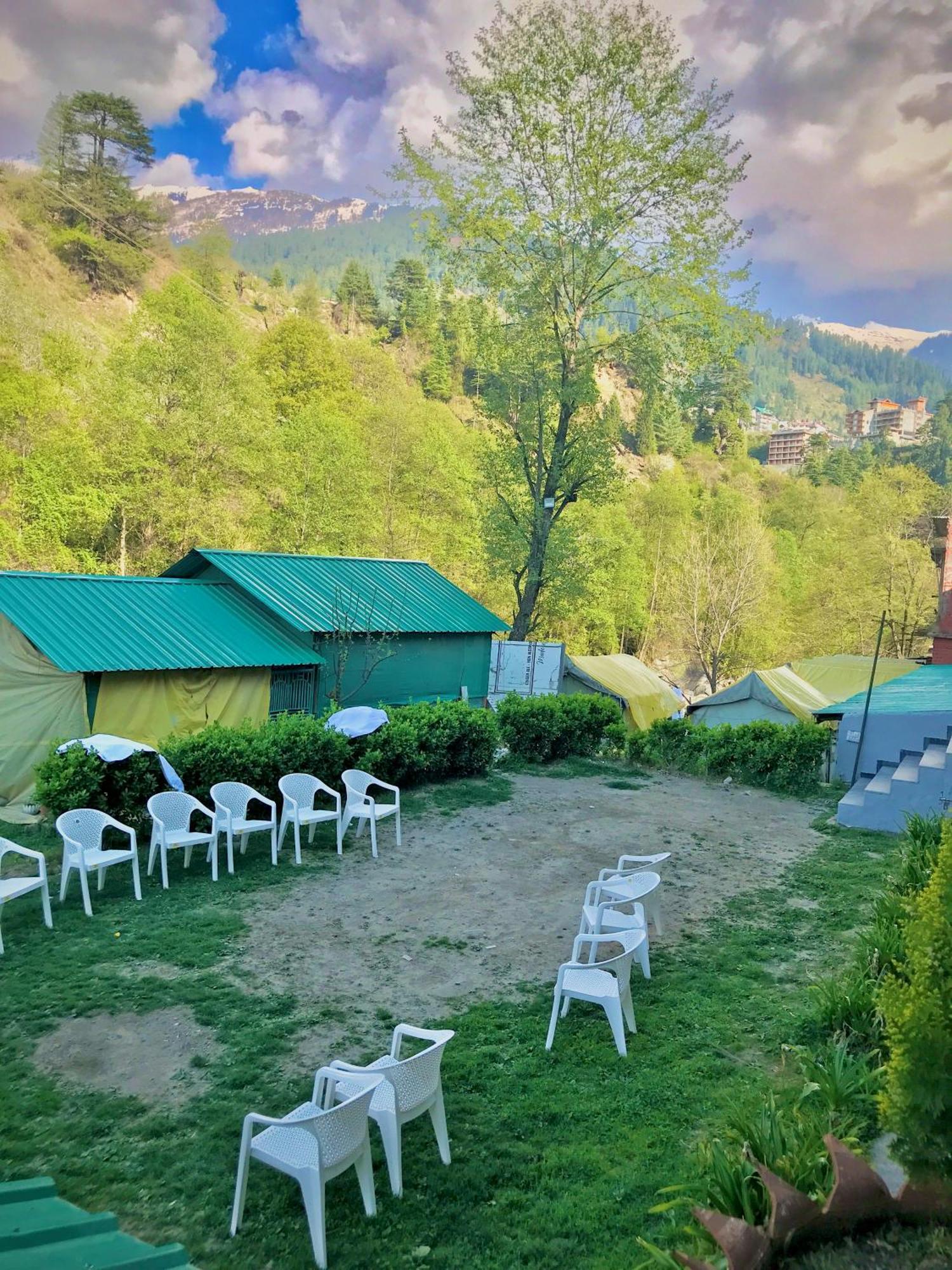 The Avenue Hotel , Manali A River Side Hotel Zewnętrze zdjęcie