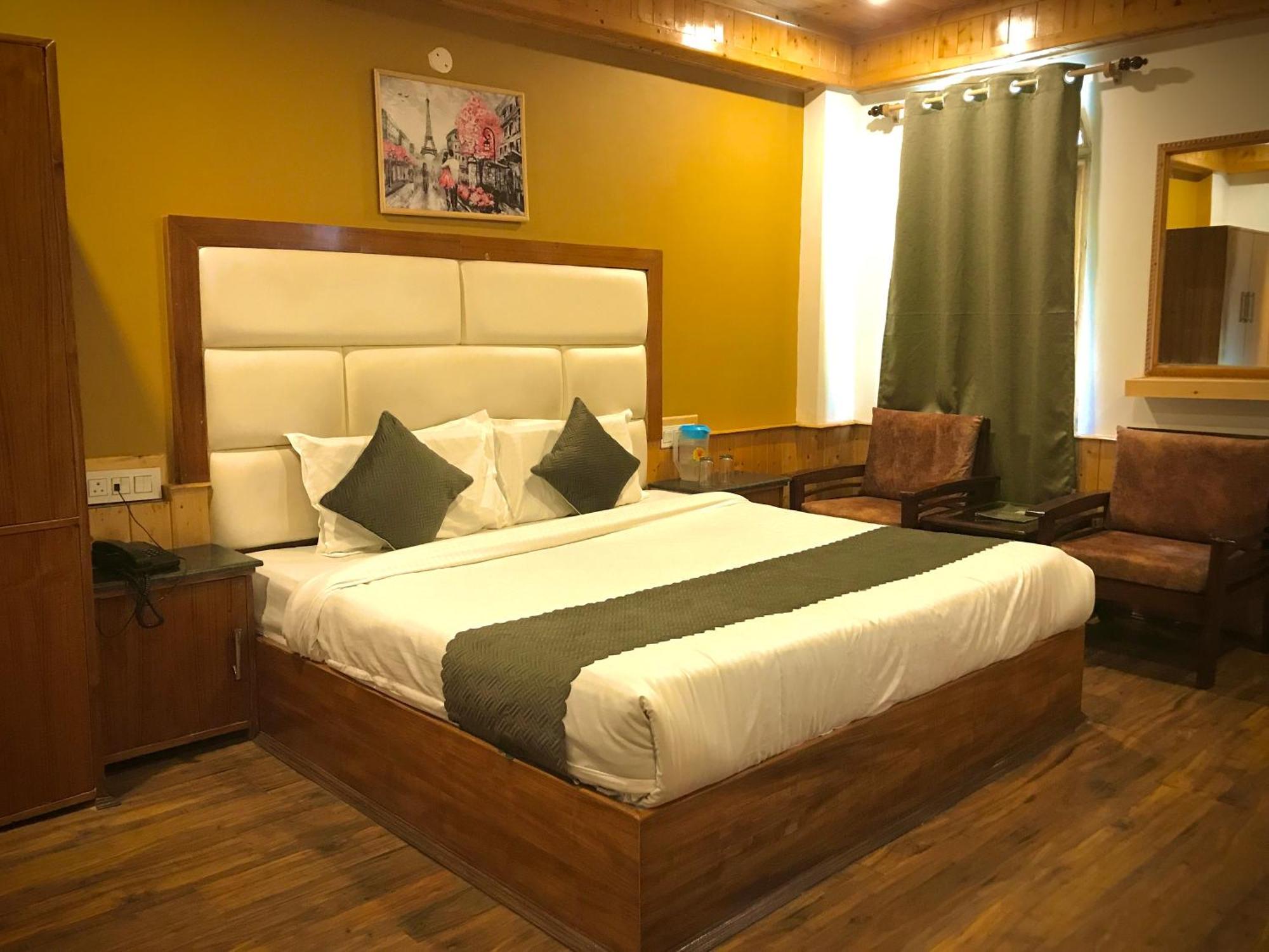 The Avenue Hotel , Manali A River Side Hotel Zewnętrze zdjęcie