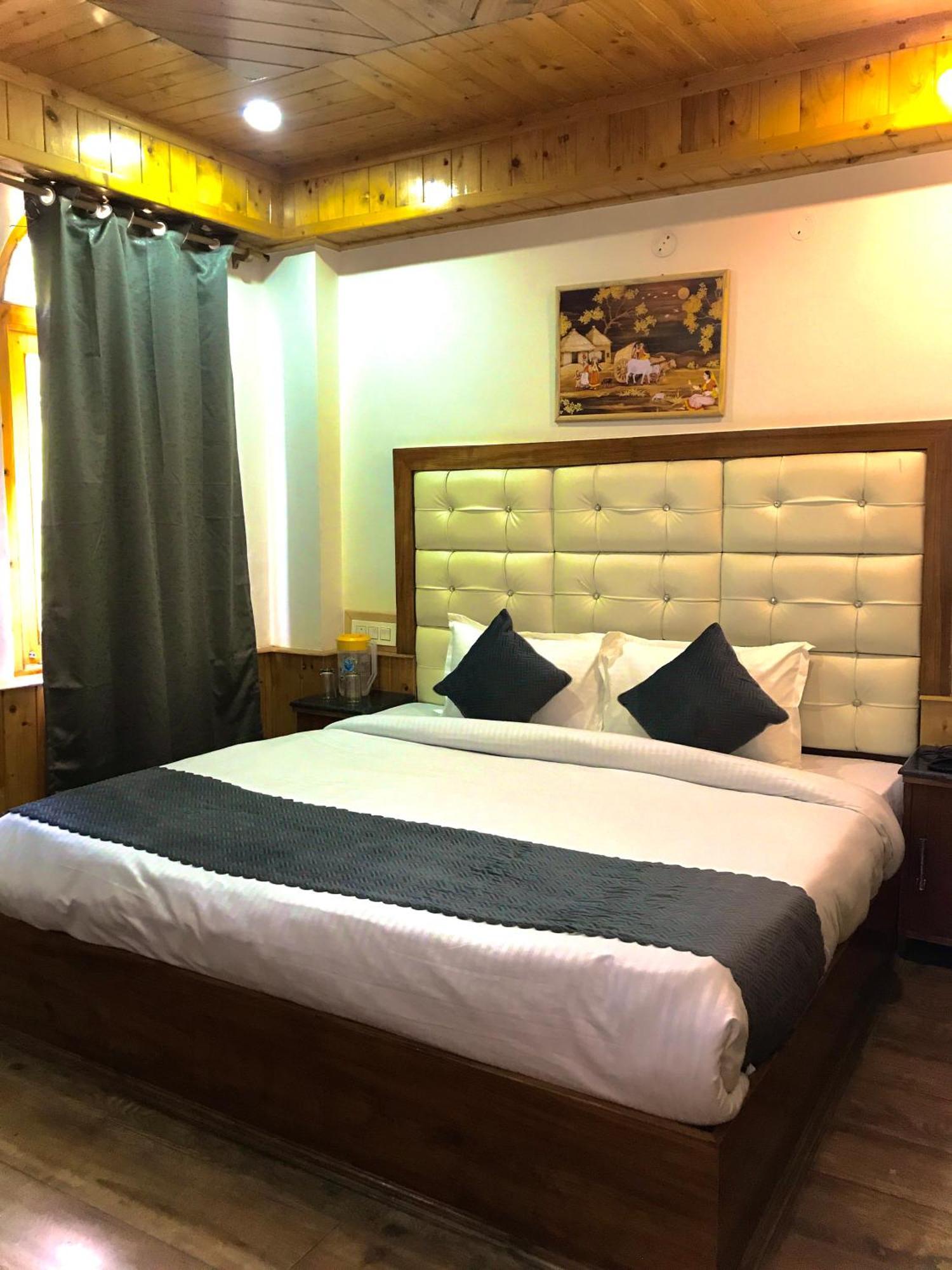 The Avenue Hotel , Manali A River Side Hotel Zewnętrze zdjęcie